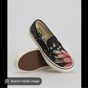 Vans VR3Cush Asher Slip on black with splatter design. Size 9.5